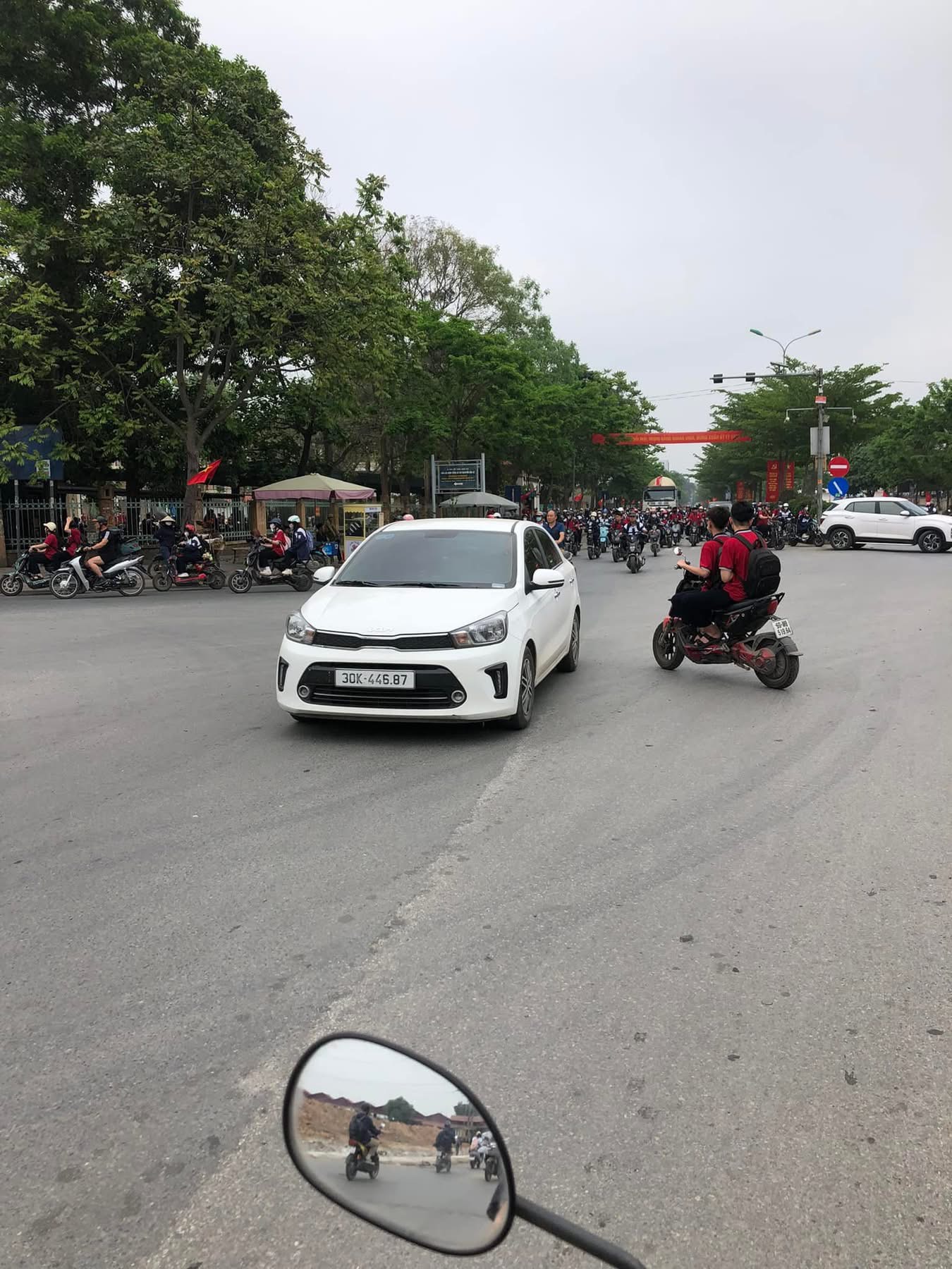 Bán nhà đẹp thiết bình Vân Hà Đông anh nhà 3 tầng  Dt 173 m