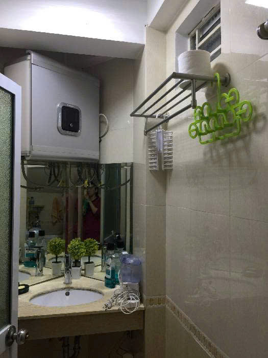 Bán nhà Lĩnh Nam , 3 bước tránh oto , đi lại thuận tiện 3.6 tỷ LH: 0911603391