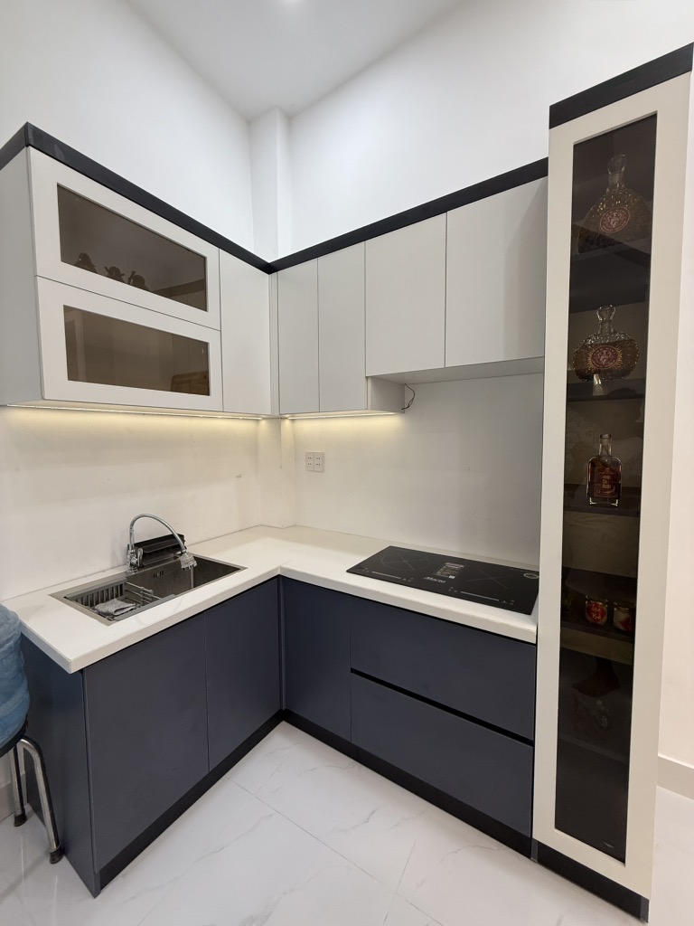 Siêu phẩm Nguyễn Hồng Đào, khu vip Bàu Cát, Tân Bình, HXT, 2 lầu, giá 5,1 tỷ