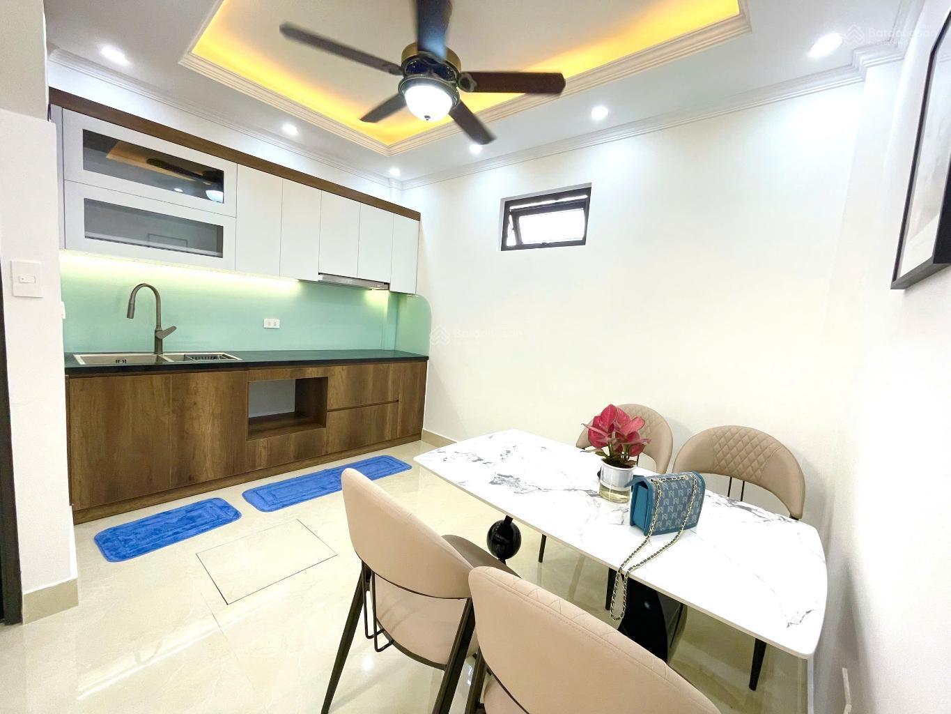 SIÊU PHẨM ĐẠI KIM -NGOC 3 GÁC PHI VÈO VÈO- DÂN CƯ ĐÔNG ĐÚC TIỆN ÍCH BẠT NGÀN 42m2 giá nhỉnh 7ty
