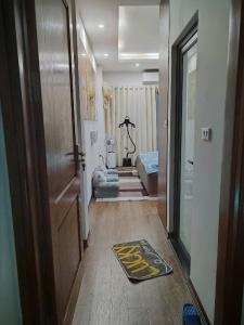 NHÀ ĐẸP FULL NỘI THẤT - OTO CON ĐỖ CỔNG -NGÕ THÔNG SỔ NỞ HẬU