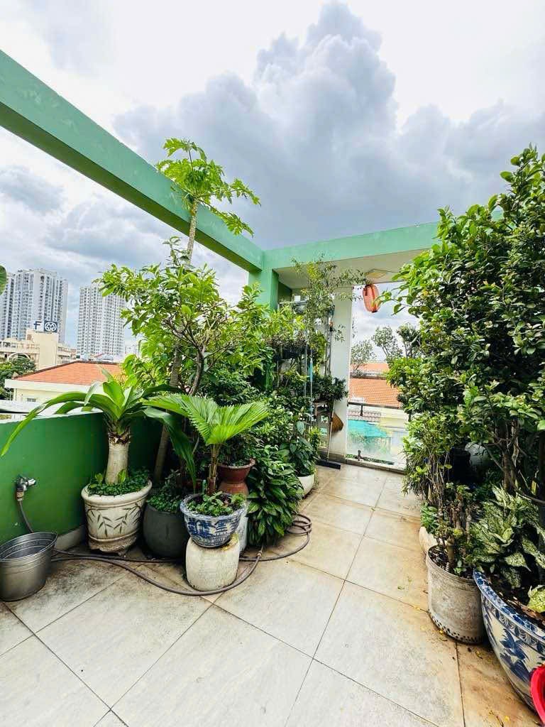 40m2 - hẻm xe hơi - khu cư x - 5 tầng BTCT