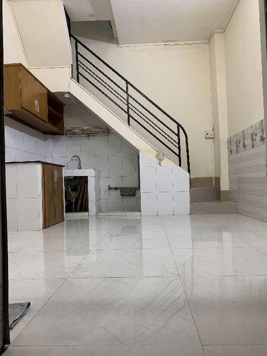 Bán nhà đường Bà Hạt trung tâm Quận 10