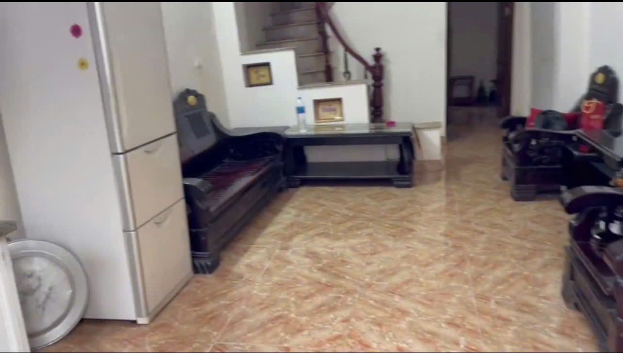 Bán nhà riêng 5 ngủ, rộng thoáng sáng 2 mặt ngõ, 44m2, hơn 2 tỷ có TL