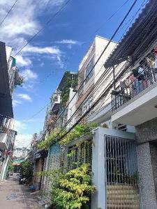 bán nhà 38m2 mặt tiền Phan Văn Năm chỉ nhỉnh 2 tỷ