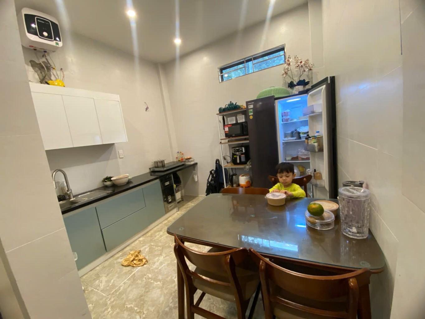 NHÀ ĐẸP ĐƯỜNG KIM GIANG 36M2,  NHÀ 4 TẦNG GIÁ CHỈ NHỈNH 7 TỶ