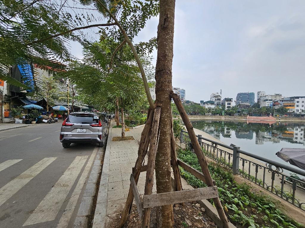 LINH QUANG -ĐỐNG ĐA