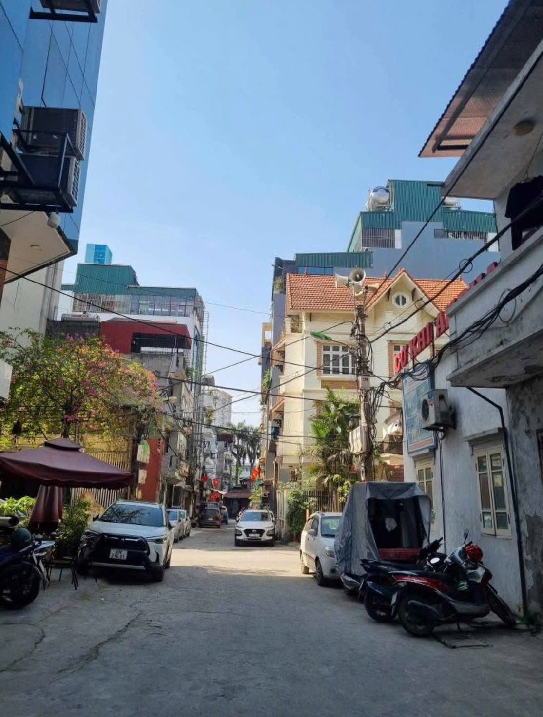 BÁN NHÀ CỰC HIẾM HOÀNG MAI 38M- 5 TẦNG SIÊU ĐẸP NHỈNH 2,5 Tỷ  - MẶT TIỀN RỘNG - Ô TÔ ĐỖ CỔNG- KO LỖI PHONG THỦY