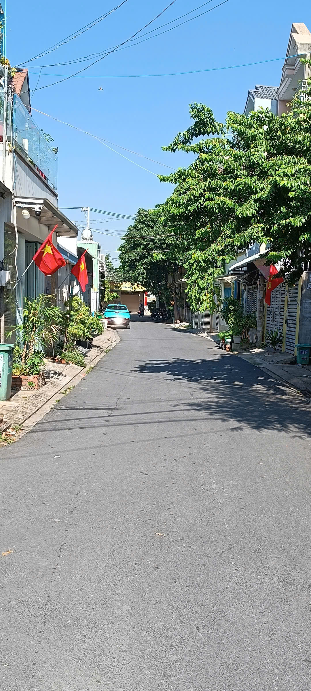 BÁN ĐẤT 110M² - NỞ HẬU - TẶNG DÃY TRỌ THU NHẬP 10TR/THÁNG – NGAY NGÃ 5 THỚI TAM THÔN, HÓC MÔN – GIÁ 4.38 TỶ TL