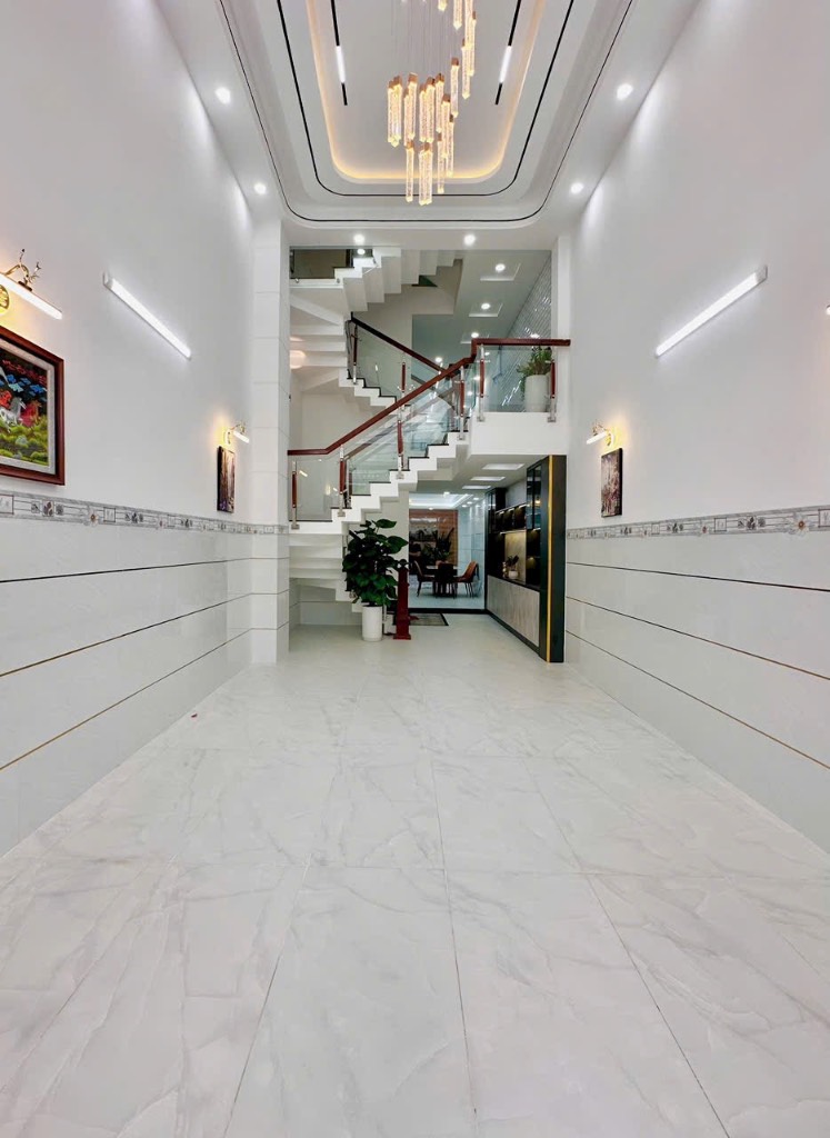 Bán nhà hương lộ 2, 5 tầng full nội thất, 80m2 giá chỉ 8.x tỉ