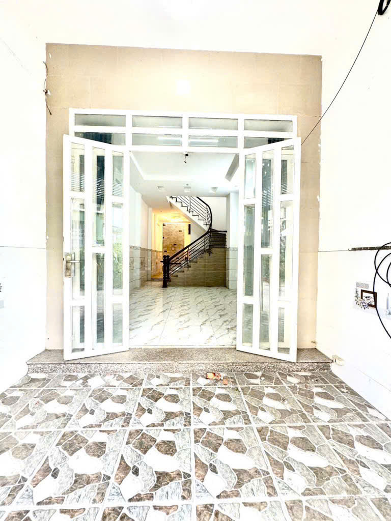 LÊ VĂN QUỚI -  ĐƯỜNG 8M THÔNG - 4 x 16 - CHỈ HƠN 6 TỶ