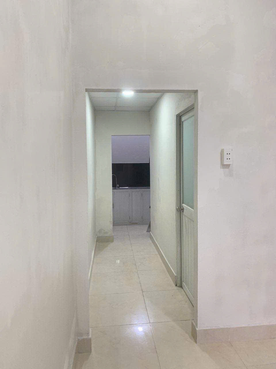 CẦN BÁN CĂN NHÀ 45M2 GIÁ 3 TỶ TẠI LONG BÌNH, QUẬN 9 ĐỐI DIỆN BẾN XE MIỀN ĐÔNG MỚI