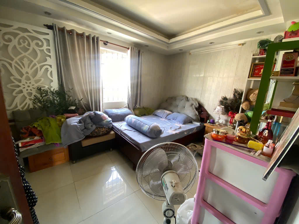 CHÍNH CHỦ BÁN NHÀ MẶT TIỀN KINH DOANH ĐƯỜNG LỚN LÊ VĂN VIỆT 63M2 GIÁ 11.5 TỶ