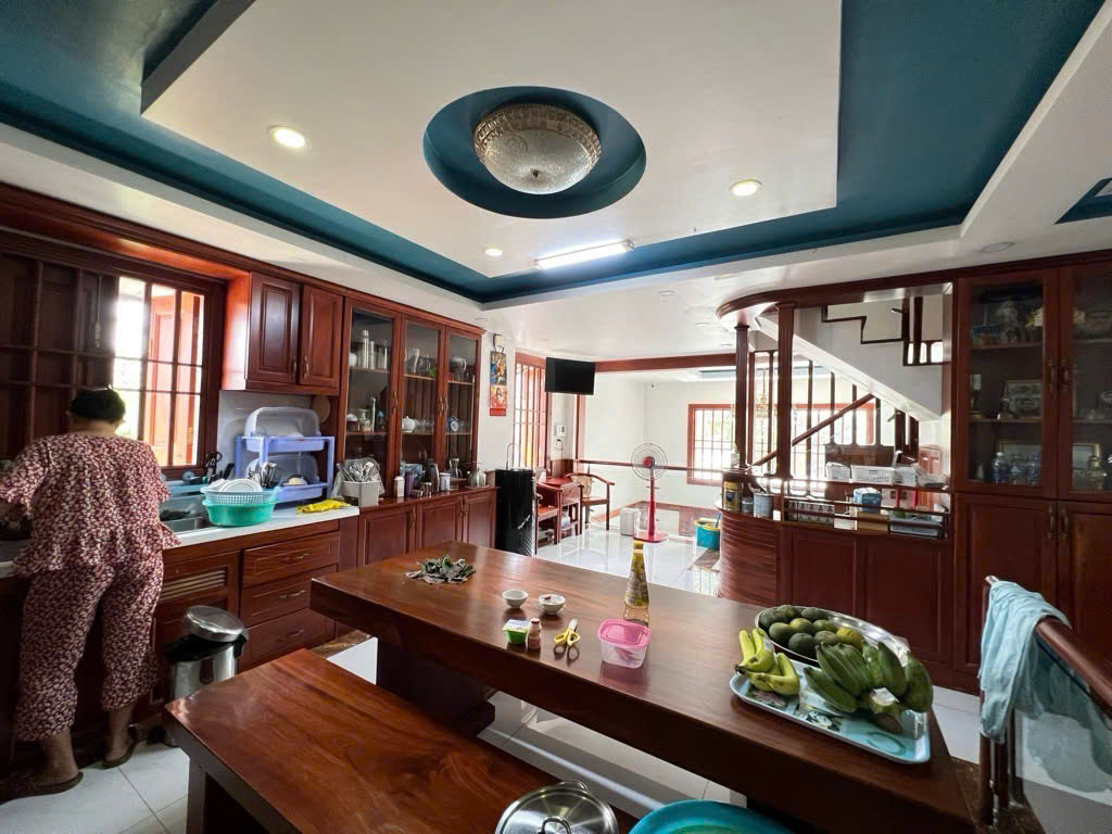 NHÀ ĐẸP ĐƯỜNG LÀNG TĂNG PHÚ 6*10 GIÁ 12,9 TỶ, BÁN NHANH GIÁ LỖ 600TR