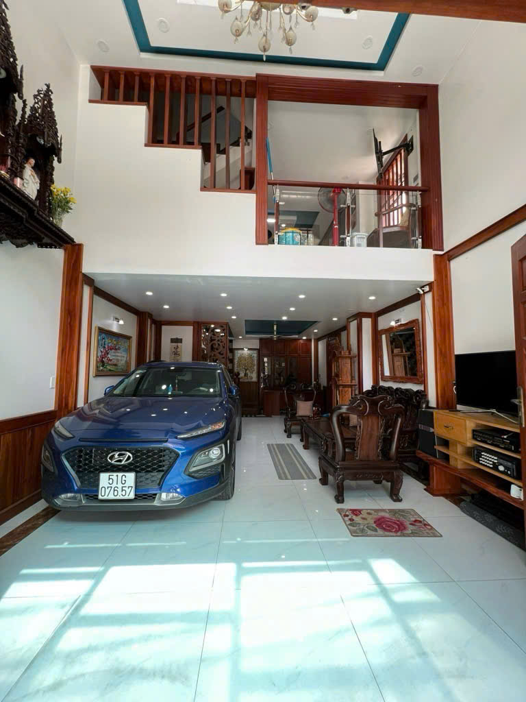NHÀ ĐẸP ĐƯỜNG LÀNG TĂNG PHÚ 6*10 GIÁ 12,9 TỶ, BÁN NHANH GIÁ LỖ 600TR