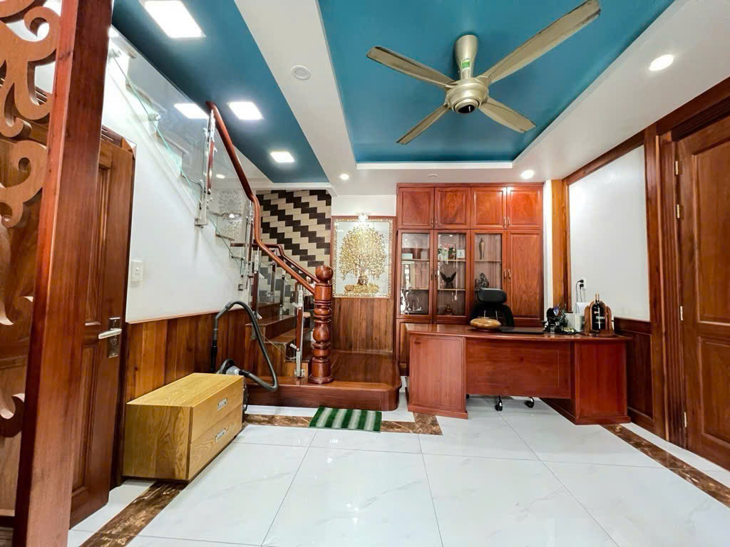 NHÀ ĐẸP ĐƯỜNG LÀNG TĂNG PHÚ 6*10 GIÁ 12,9 TỶ, BÁN NHANH GIÁ LỖ 600TR