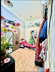 NHỈNH 1 TỶ HỘ KHẨU HOÀN KIẾM - 3 BƯỚC RA PHỐ - 5P TRUNG TÂM PHỐ CỔ