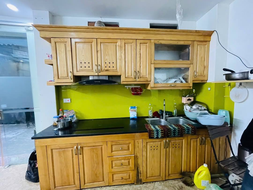 VIP TRẦN THÁI TÔNG – 30M²*5T – MT RỘNG – NGÕ THÔNG – GIÁ MỚI 7.65 TỶ