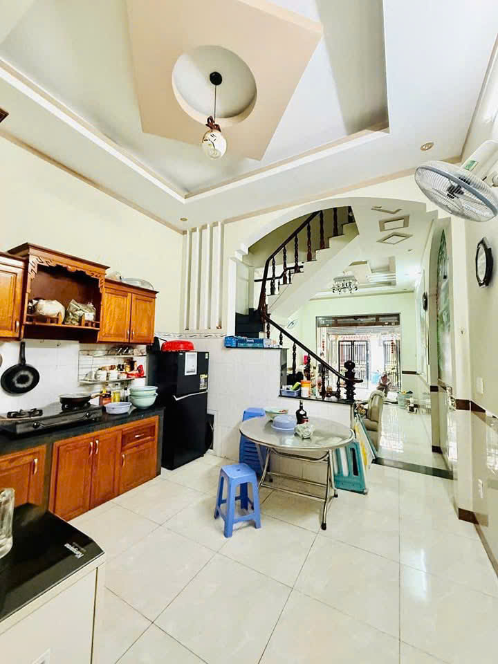 Hàng hiếm trong khu nhà liền kề gần Trung Tâm Dĩ An.