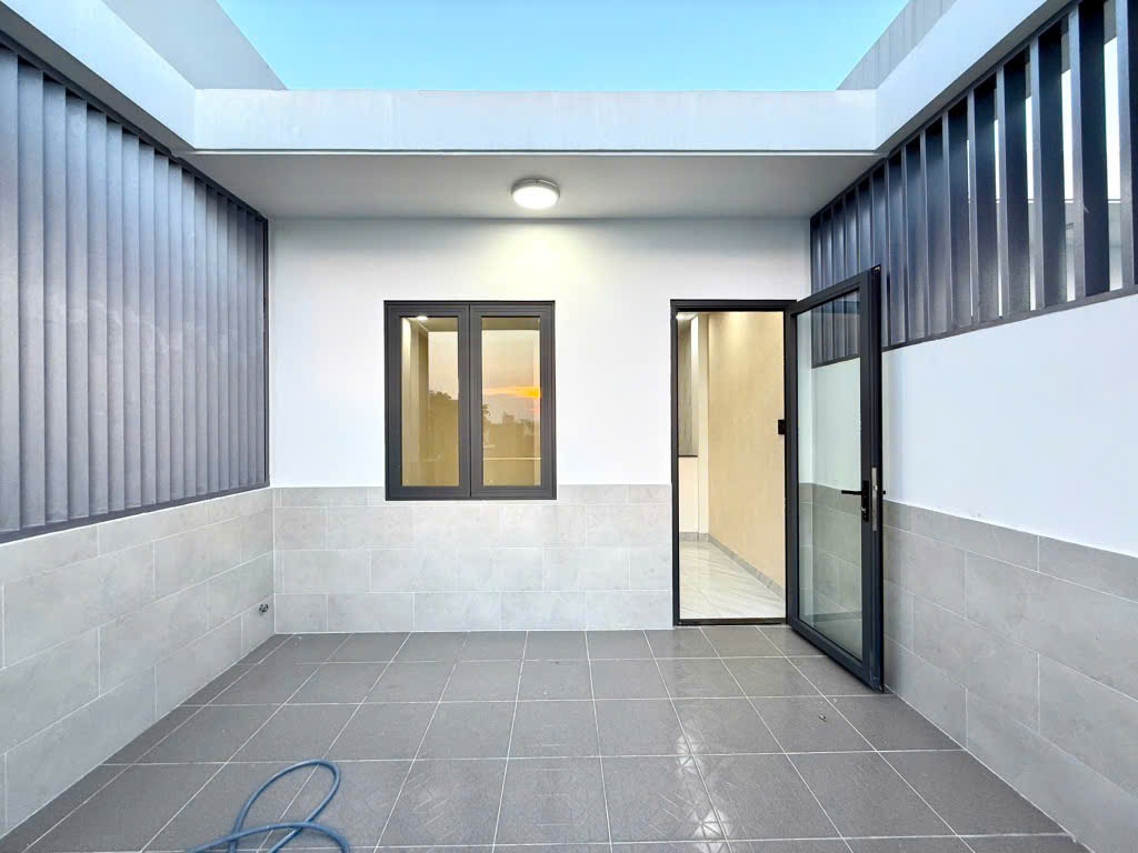 BÁN NHÀ MT HXT THÔNG ,  MỚI XÂY NGAY NGUYỄN VĂN KHỐI, P9, GÒ VẤP , CHỈ NHỈNH 16 TỶ