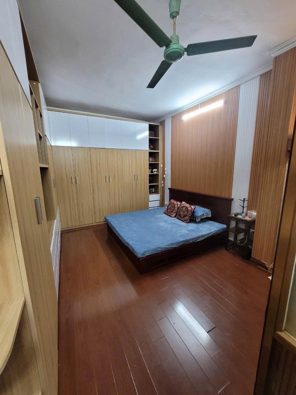 BÁN NHÀ KHU VỰC KHÂM THIÊN ĐỐNG ĐA, NHÀ DÂN XÂY CHẮC CHẴN – CÁCH PHỐ 3 BƯỚC CHÂN
