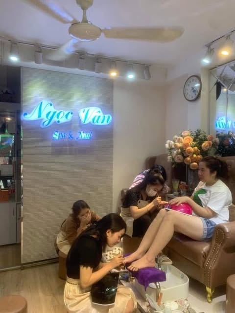 Bán nhà Nguyễn Huy Tưởng - 25m2 - 4 tầng - mặt tiền 4m - 3,5 tỷ