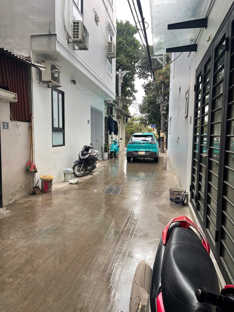 Thụy Phương,40m Mặt Tiền 4m Chỉ 6.xx Tỷ Phân Lô, Ô Tô Đỗ Cửa,Dân Xây Ở Luôn Liên hệ : 0967440054