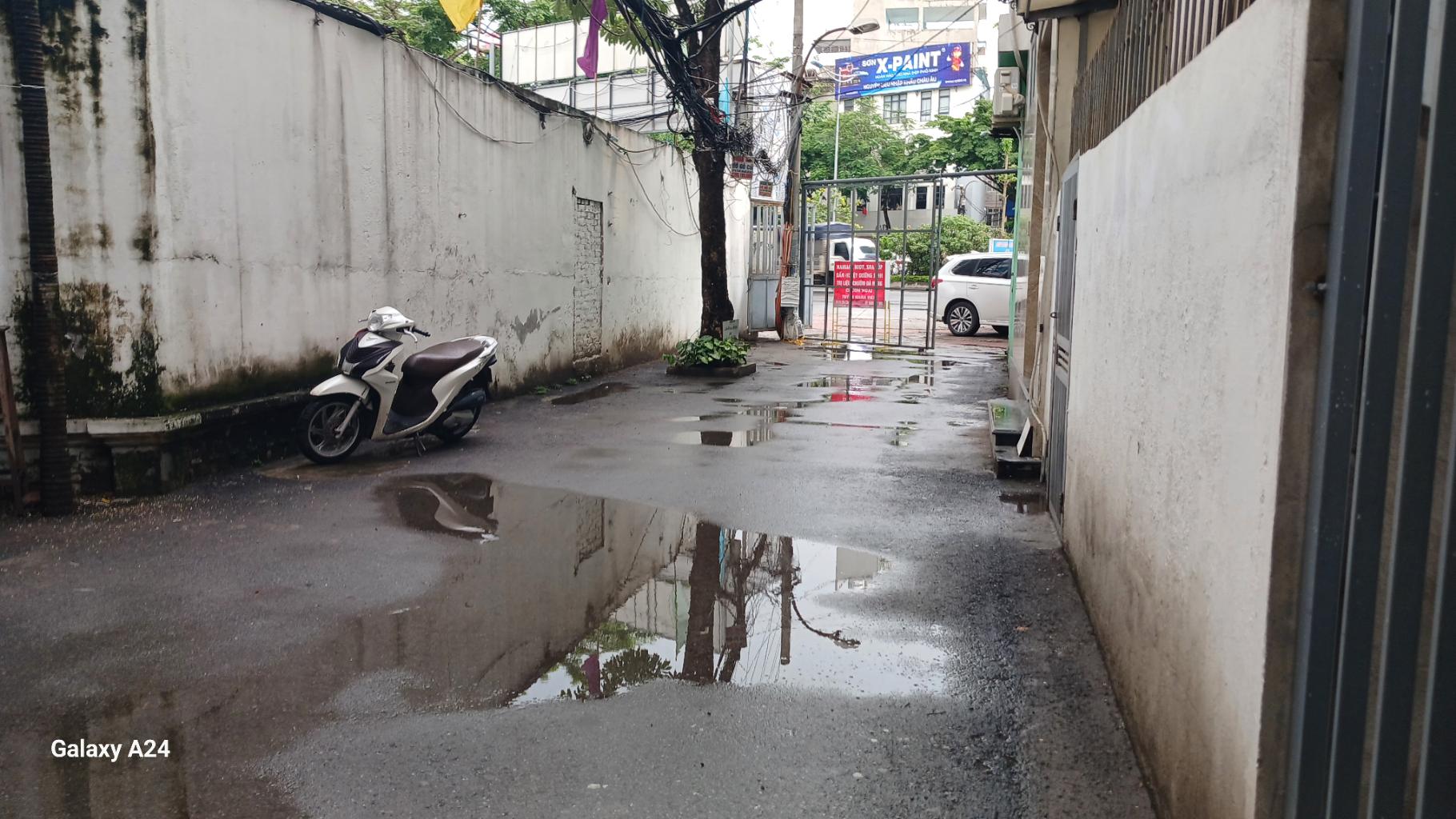 Cực hiếm - Võ Chí Công - 4 tầng 6 ngủ dòng tiền 25tr/tháng - gần phố,an ninh tuyệt đối,sổ phân lô
