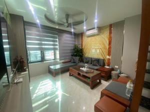 SIÊU HOT - NHÀ THỤY PHƯONG - Ô TÔ TRÁNH - KINH DOANH - CHỈ NHỈNH 7 TỶ