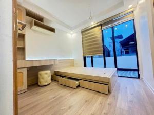 SIÊU PHẨM CỰC SANG TRỌNG - VỊ TRÍ SÁNG GIÁ - ĐƯỜNG PHỐ RỘNG