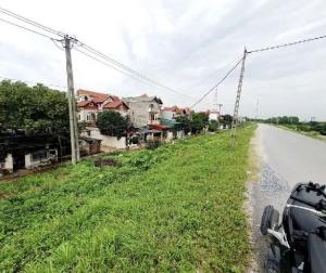 BÁN ĐẤT TẰNG MY NGÕ THÔNG - GẦN PHỐ - Ô TÔ 7 CHỖ VÀO NHÀ - KHU DÂN TRÍ CAO