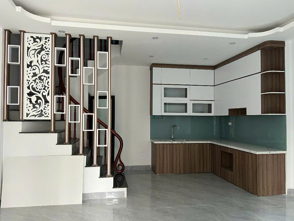 NHÀ ĐẸP Ở NGAY - 5 TẦNG - MẶT NGÕ OTO - ĐÔNG BA THÔNG KỲ VŨ