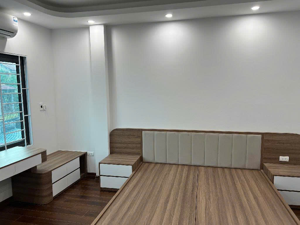 NHÀ ĐẸP Ở NGAY - 5 TẦNG - MẶT NGÕ OTO - ĐÔNG BA THÔNG KỲ VŨ
