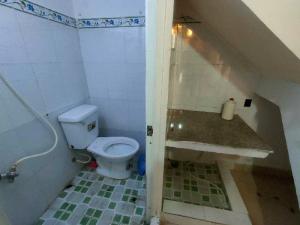 Nhà quận 1 2 tầng giá dưới 4 tỷ