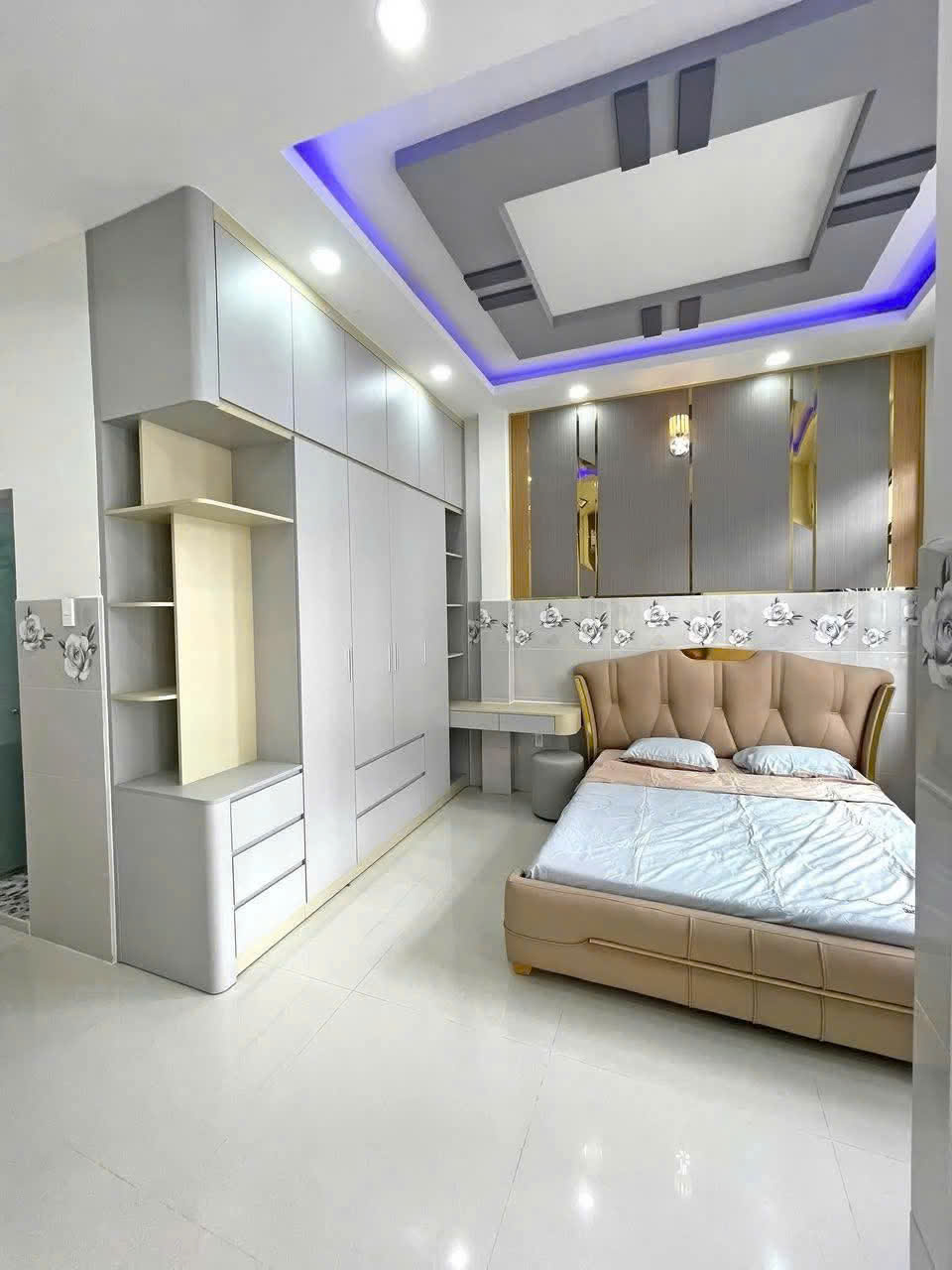 MẶT TIỀN ĐƯỜNG SỐ TÂN QUY - NGANG 4M - CHỈ NHỈNH 4 TỎI