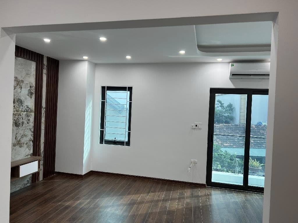 Thượng Cát - Nhà Mới - Nhà Mặt Ngõ - 36m2 - 5,3XX