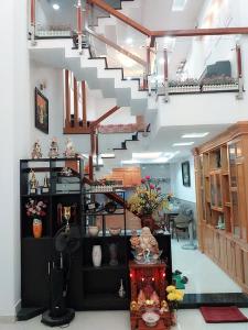 NHÀ VƯỜN LÀI - HẺM Ô TÔ THÔNG