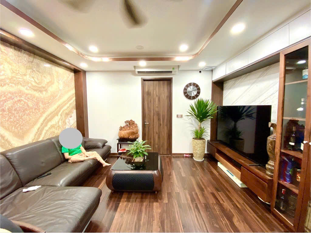 Bán nhà phố Xuân Quỳnh, Trung Hòa, Cầu Giấy, con phố nhà giầu đẹp nhất Quận.