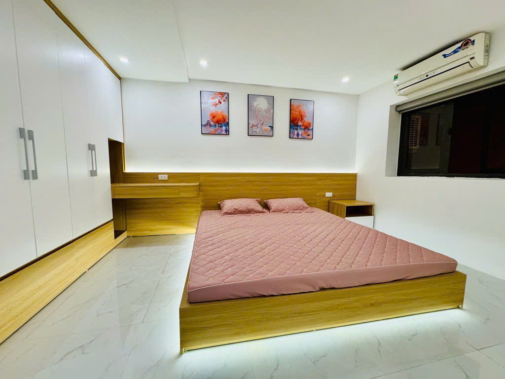 Bán nhà Kim Ngưu, Vài bước chân ra phố ( Hiếm ), 30m, 6.35 Tỷ ( có thỏa thuận )