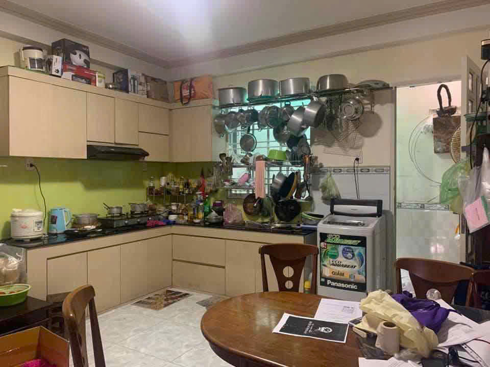 Nhà đẹp Quận 7, Hẻm rộng thoáng, Nguyễn Văn Quỳ, diện tích 64m2, 4 tầng kiên cố, chỉ 6 tỷ.