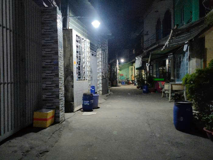 Chính chủ bán căn nhà 4 Tầng gần Bến xe An Sương, Quận 12, diện tích 120m2, sẵn sàng công chứng ngay