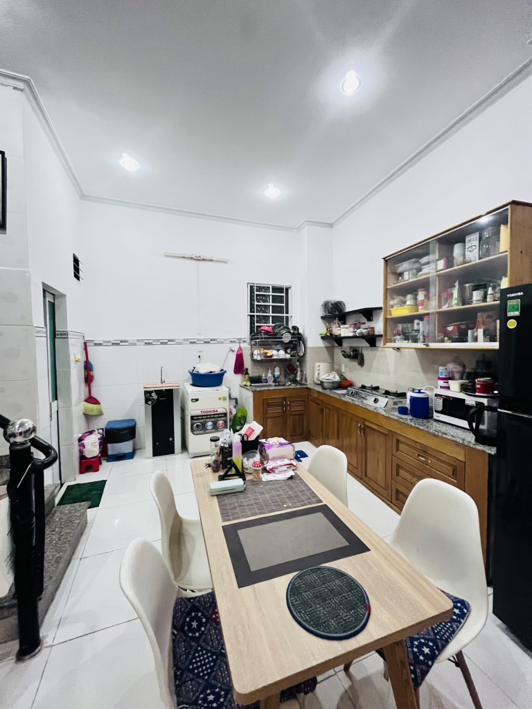 Quận 8, Đ. Phạm Thế Hiển ,nở hậu,2 tầng, DT 108.8m2, SHR, Nhỉnh 4 tỷ