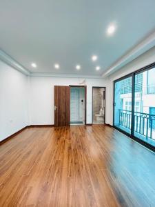 Bán Nhà phố VƯƠNG THỪA VŨ , dân xây, siêu đẹp, siêu tiện ích, không có căn thứ 2.
