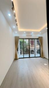 Bán nhà Xuân La 30m 4.5 tỷ