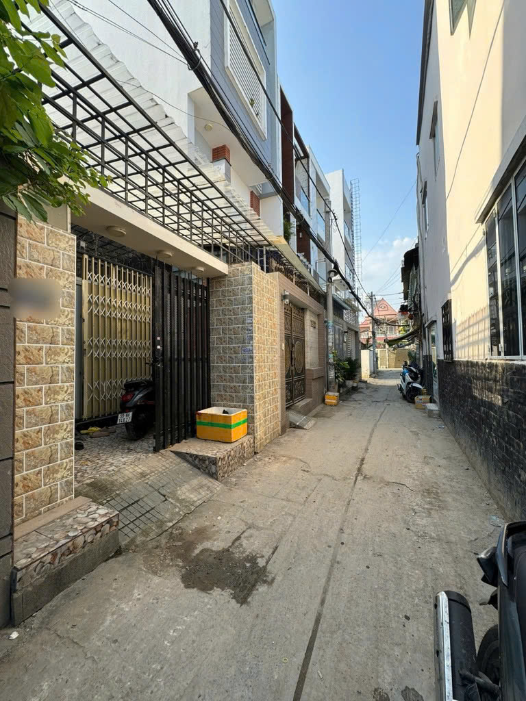 NHÀ C4 HÀNG HIẾM - 64M2 - 4*16M - NHÀ CÒN MỚI ĐẸP - TIỆN XÂY TẤM THOẢI MÁI - KỀ BÊN AEON MALL - HẺM 4M THÔNG - BỜ AN TÂN THẮNG - LÊ TRỌNG TẤN - TÂN PHÚ - SÁT MẶT TIỀN - SỔ ĐẸP VUÔNG VỨC - GIÁ CHỈ HƠN 4 TỶ 