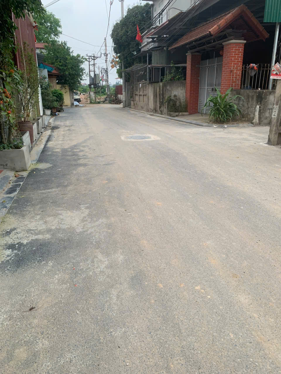 Đất thổ cư, đất ở vân nội- gần cầu nhật tân, 48m2,chỉ 3,2 tỷ , mặt tiền 4m