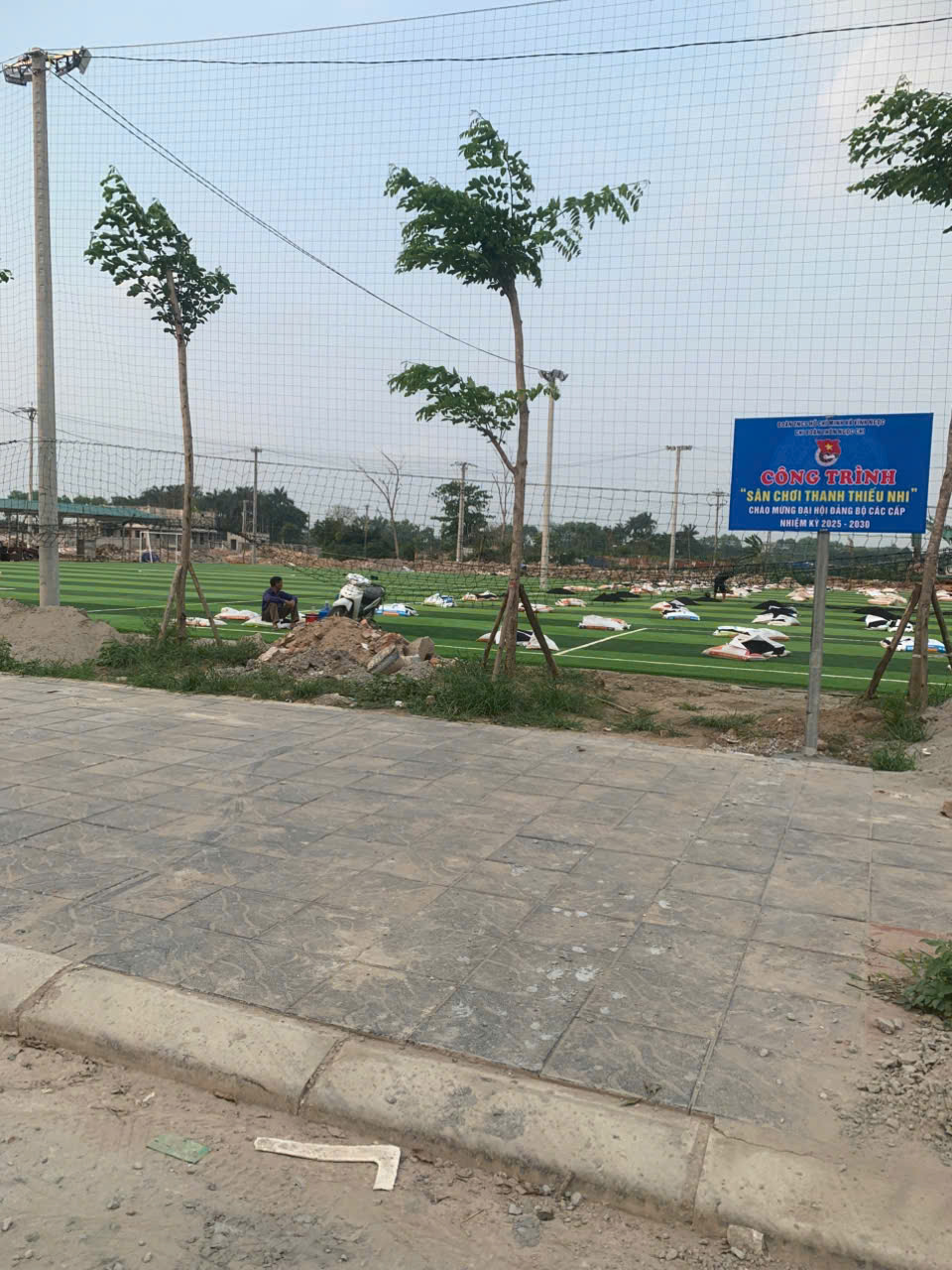 hiếm, ngọc chi ,vĩnh ngọc, sát cầu nhật tân, ngõ thông ô tô vào