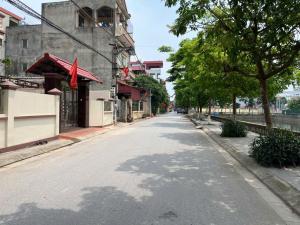hiếm, ngọc chi ,vĩnh ngọc, sát cầu nhật tân, ngõ thông ô tô vào