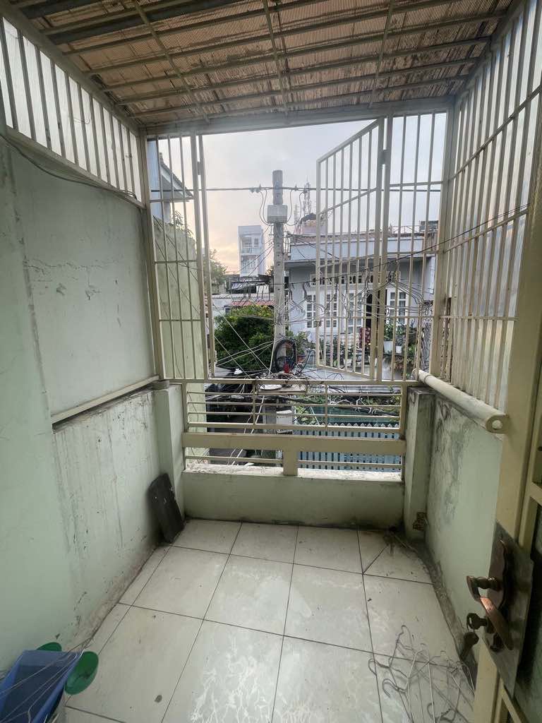 CHỦ BÁN GẤP NHÀ HẺM BA ĐÌNH, CÁCH VÕ VĂN KIỆT CHỈ  350M P.9, Q.8, CHƯA ĐẾN 2 TỶ