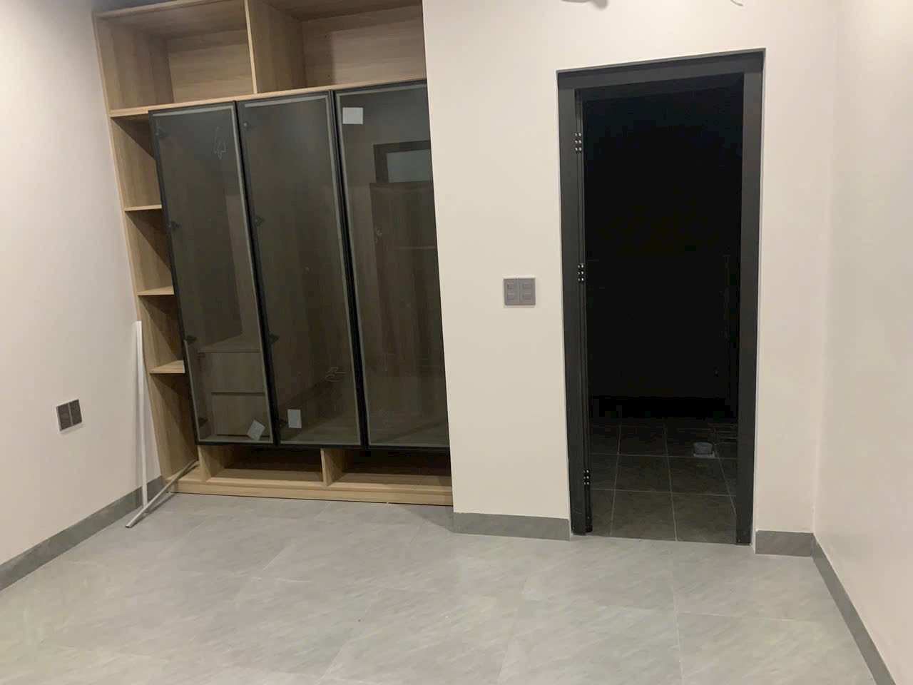bán nhà tái định cư ngọc thụy